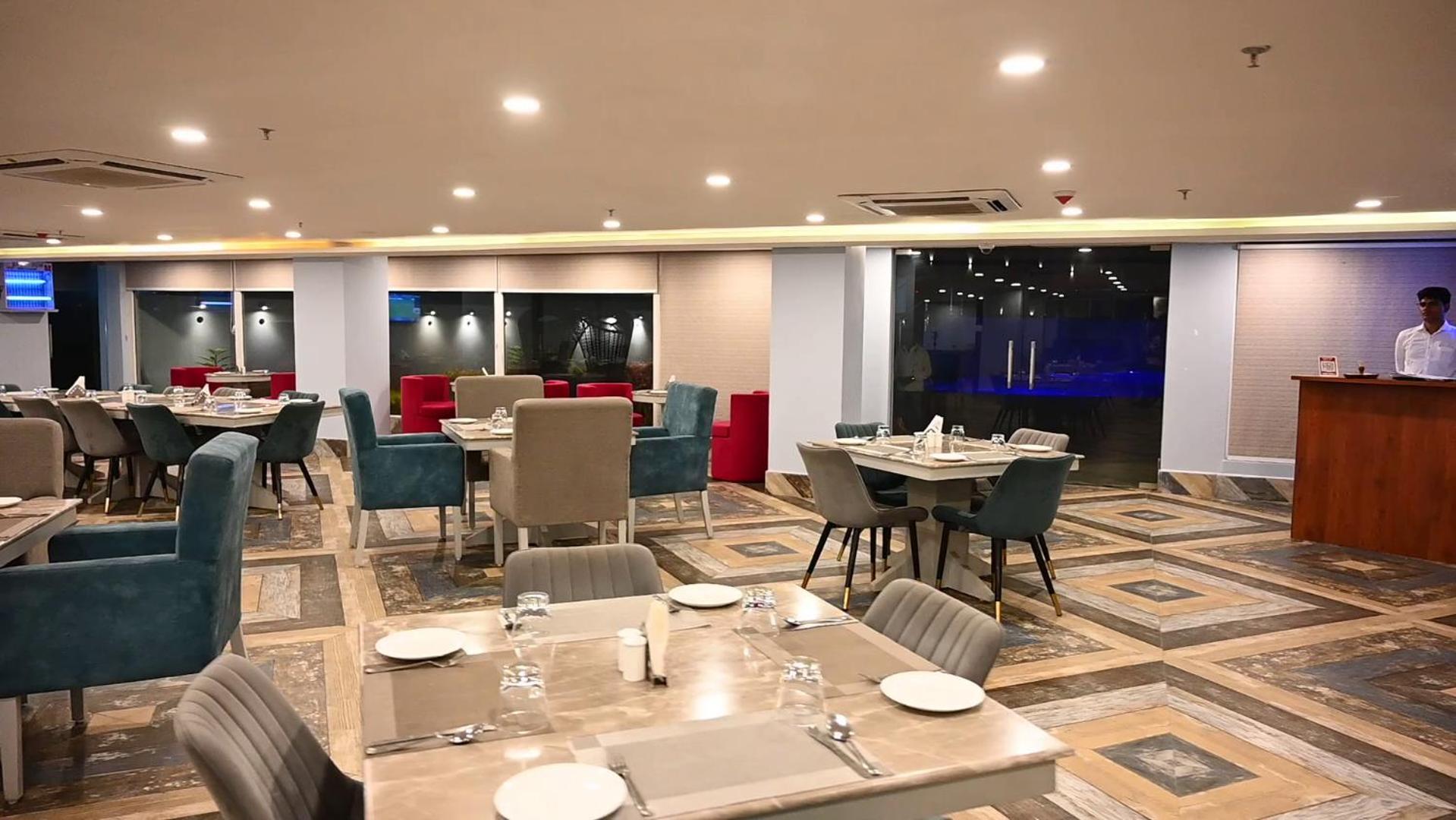 Seven Hills Hotel Пурі Екстер'єр фото